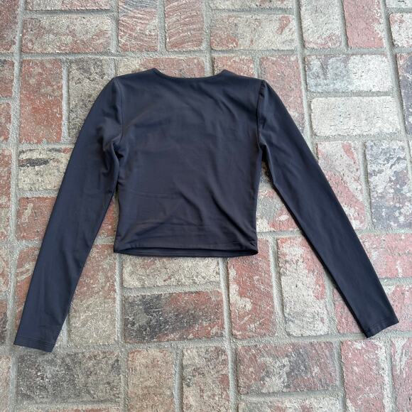 Babaton Contour Aritzia Long Sleeve Cropped Top Black Stretch Crew Double Layer - Picture 3 of 3
